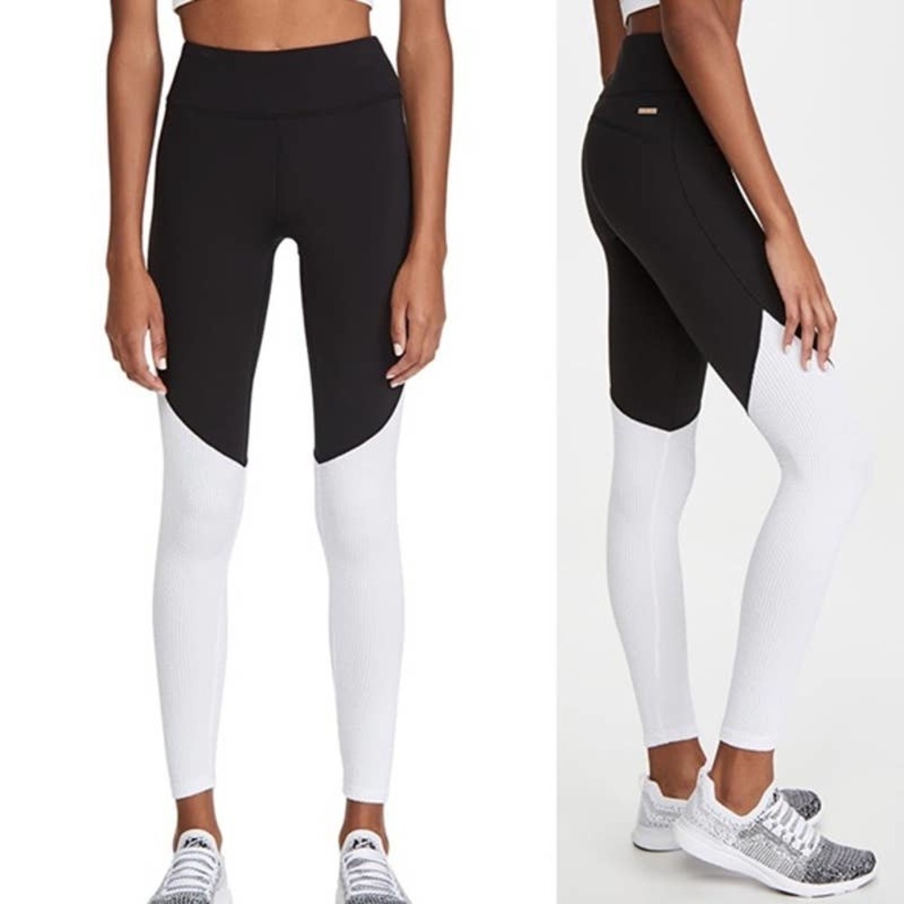 ALALA Wavy Tights Black and White XS